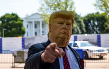 Growing Trump Impeachment Chorus Dominates Headlines