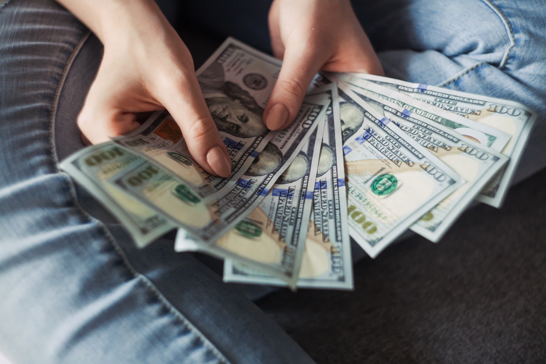Earnings Recession Talk Quiet as Investors Look to 2020